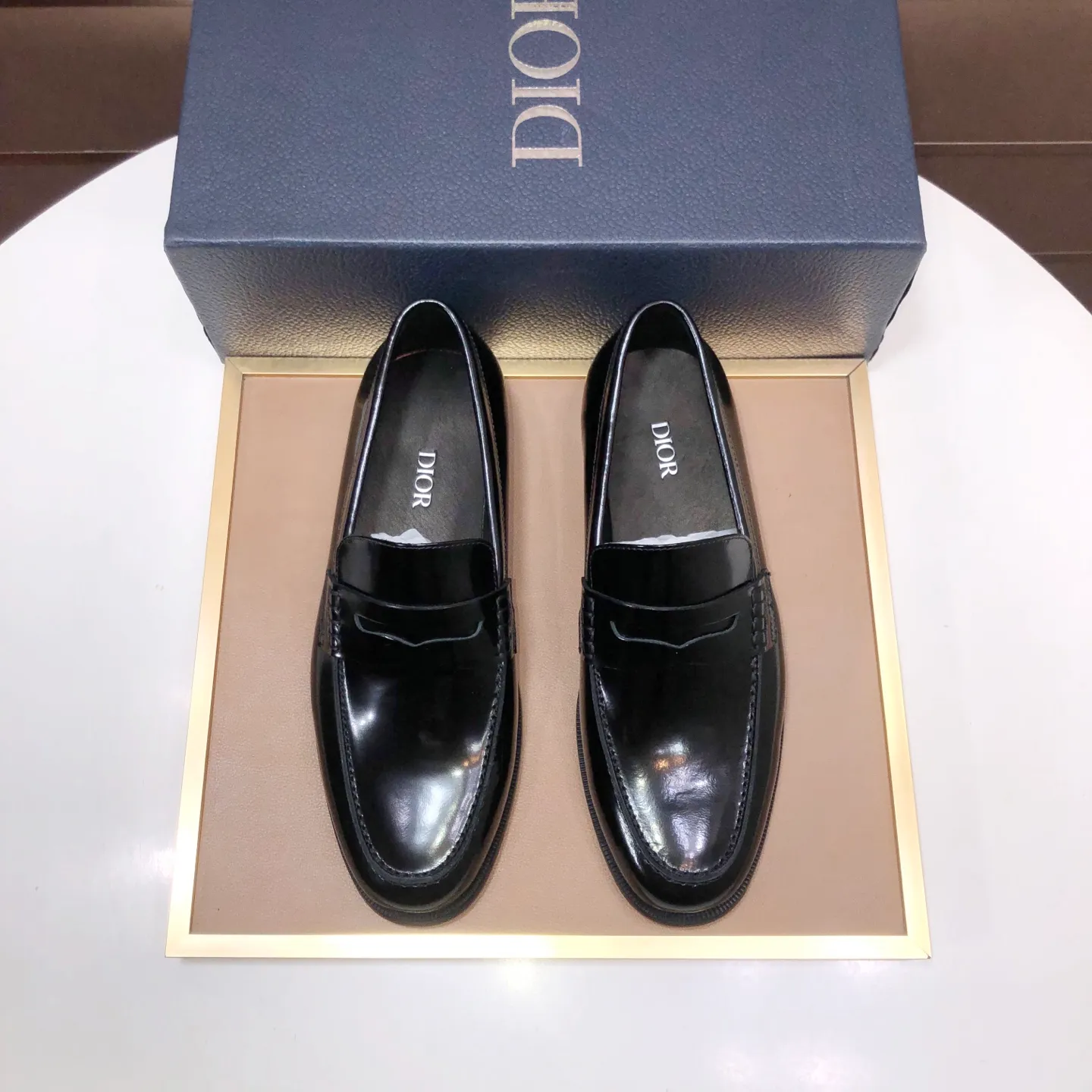 Men's shoes 💰580💰[Dior] (water-dyed cowhide lining) Dior original 1:1 high-quality factory, imported original materials, imported raw cowhide, water-dyed cowhide lining, original TPU outsole, code number: 39-44 (45 customized)